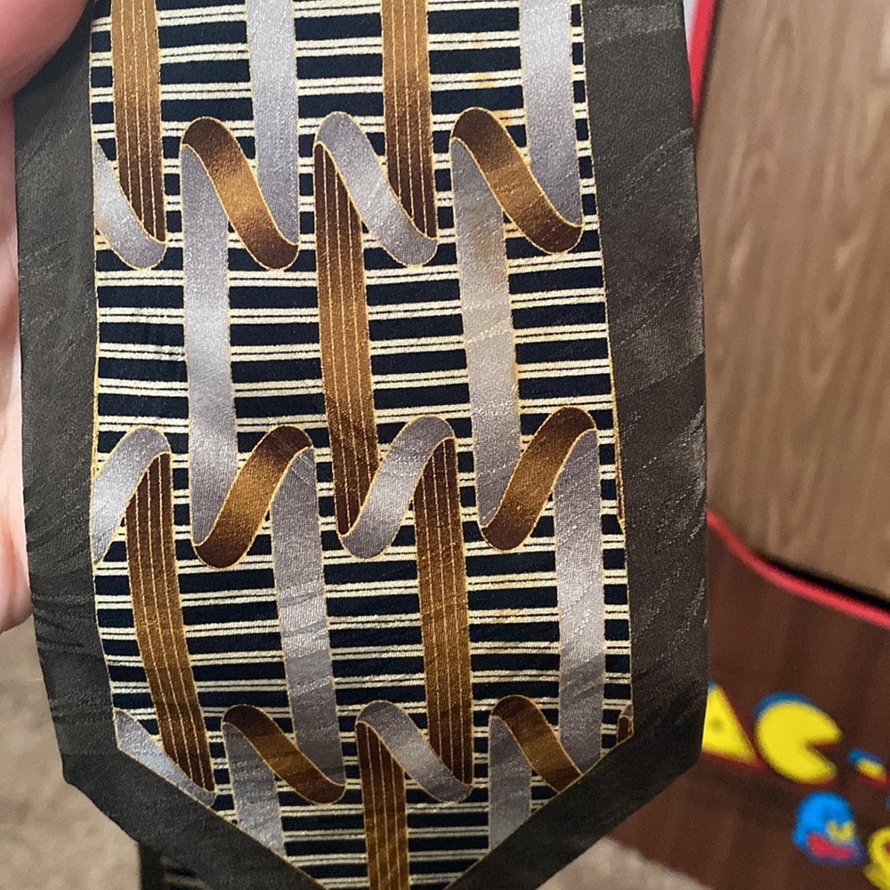 FINAL PRICE $10 VTG 90’s DI MOSSIO Men's Tie 100% Silk Hand Made - Picture 12 of 14